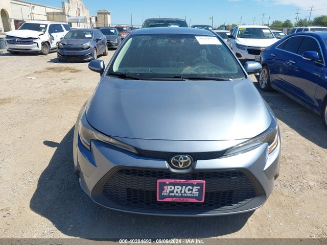 Toyota COROLLA LE 2022 5YFEPMAE5NP279963 Image 13
