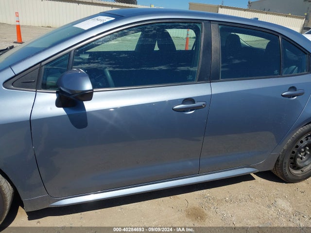 Toyota COROLLA LE 2022 5YFEPMAE5NP279963 Image 15