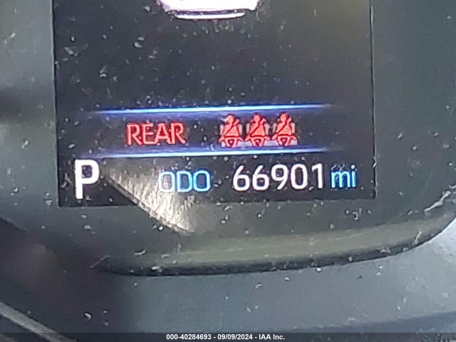 Toyota COROLLA LE 2022 5YFEPMAE5NP279963 Image 16