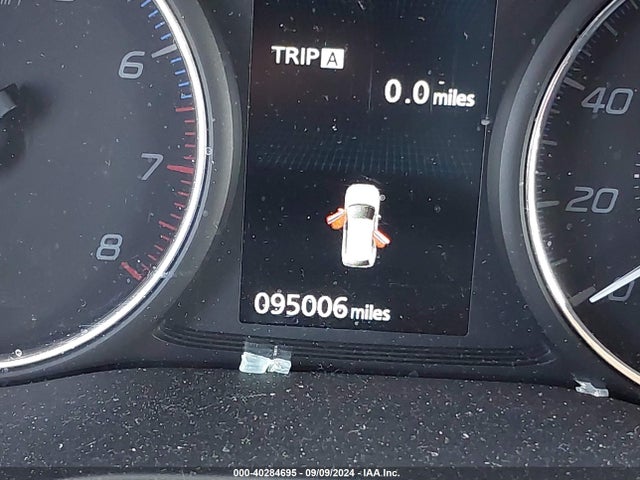 Mitsubishi Outlander Se 2018 JA4AZ3A34JJ001551 Image 14