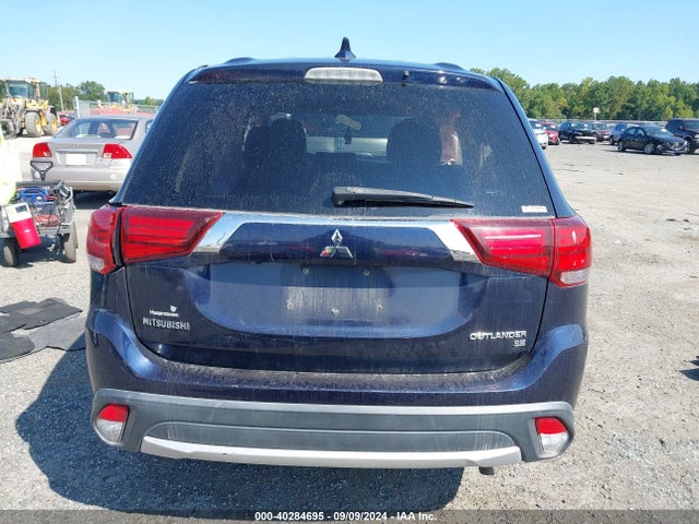 Mitsubishi Outlander Se 2018 JA4AZ3A34JJ001551 Image 15