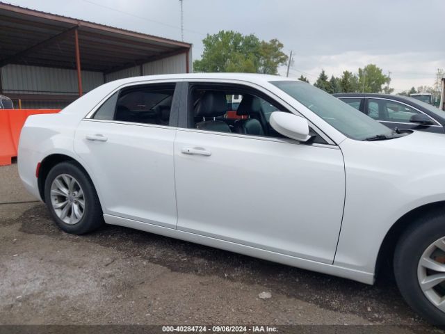 2C3CCAAG5FH781225 Chrysler 300 Limited