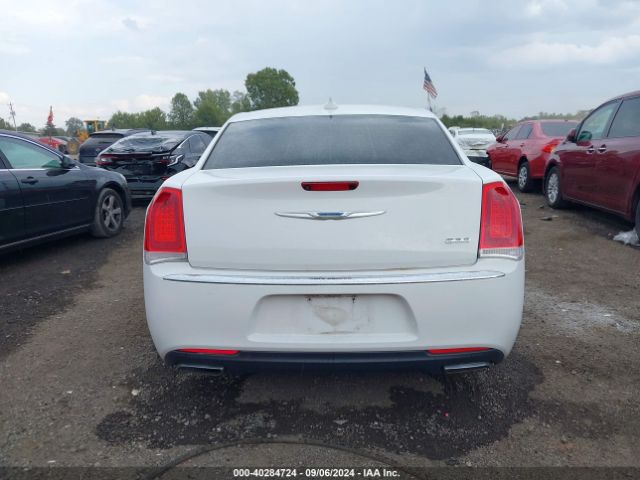 2C3CCAAG5FH781225 Chrysler 300 Limited