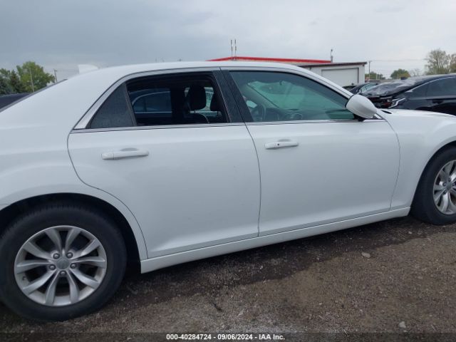 2C3CCAAG5FH781225 Chrysler 300 Limited