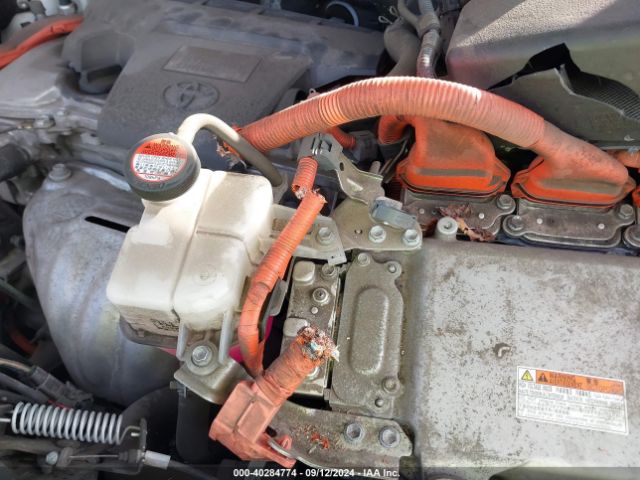 JTMRJREV7GD016910 Toyota Rav4 Hybrid Xle