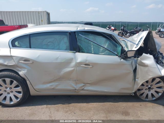 1G4GC5G36GF145582 Buick Lacrosse Leather