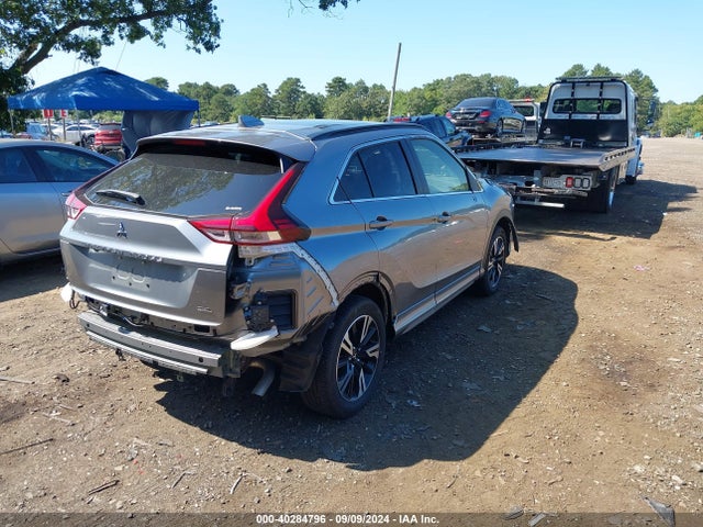2024 MITSUBISHI ECLIPSE CROSS JA4ATWAA5RZ013092 Photo 3
