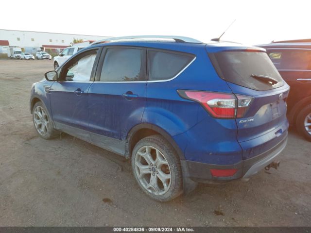 1FMCU9J92HUB53188 Ford Escape Titanium