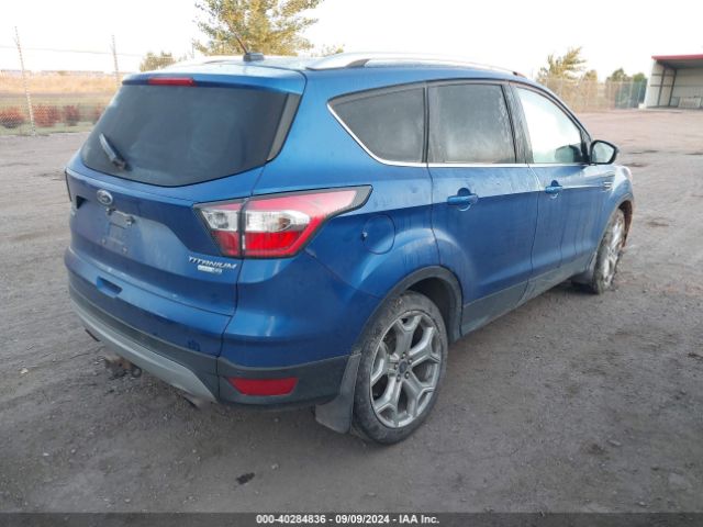 1FMCU9J92HUB53188 Ford Escape Titanium