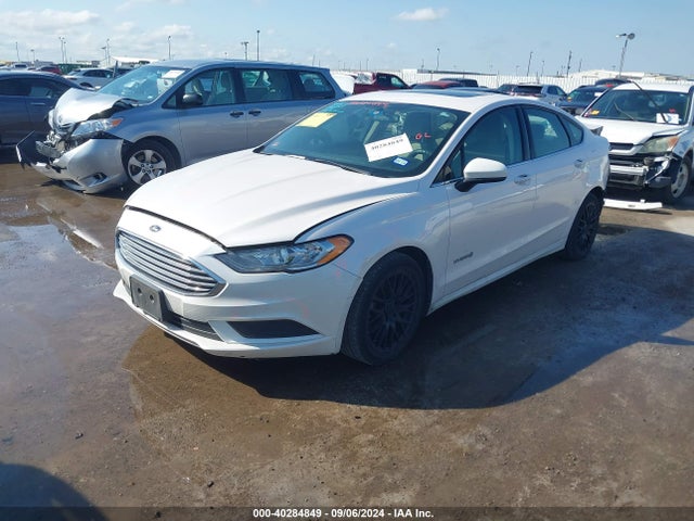 Ford Fusion Hybrid Se 2018 3FA6P0LU9JR197763 Image 2