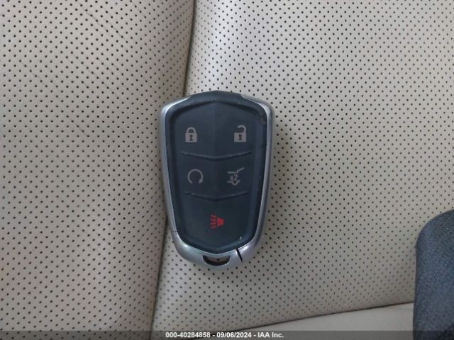 1GYKNBRS8HZ128630 Cadillac XT5 LUXURY