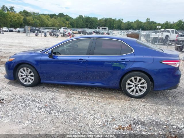 4T1B11HK6JU675651 Toyota CAMRY LE