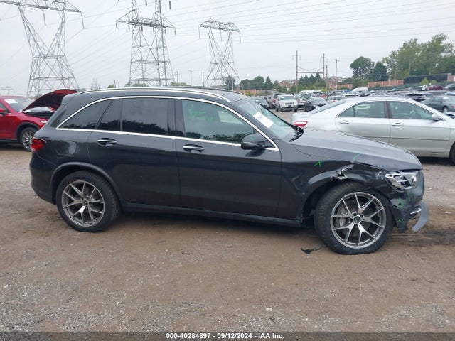 W1N0G8EB8NV400878 Mercedes-Benz Glc 300 4matic Suv