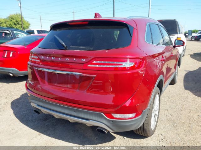 2019 LINCOLN MKC 5LMCJ1C98KUL44108 Photo 3