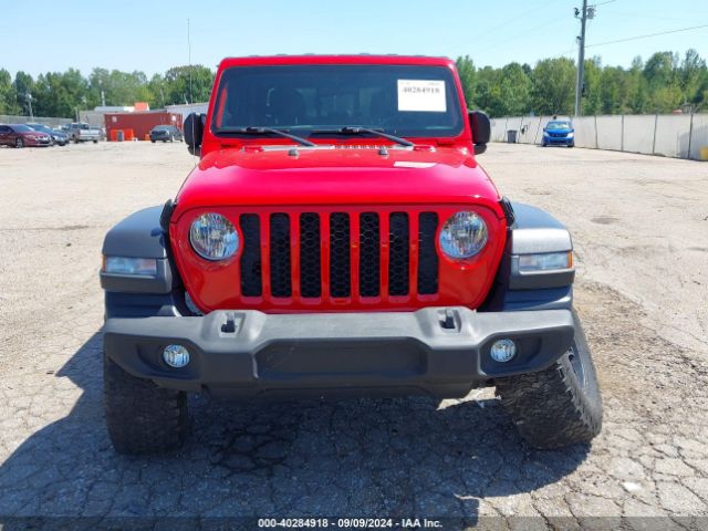 1C6JJTAG2LL210995 Jeep Gladiator Sport S 4x4