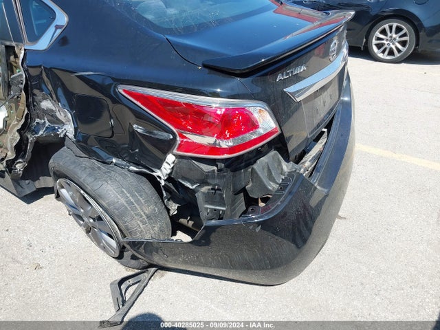 Nissan Altima 2.5 S 2015 1N4AL3APXFC567001 Image 18