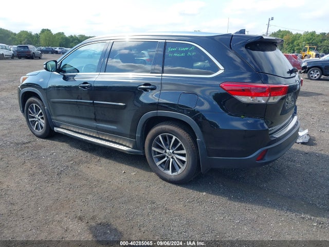 Toyota Highlander Xle 2019 5TDJZRFH0KS594553 Image 3