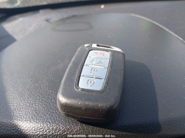 Hyundai SONATA HYBRID 2014 KMHEC4A4XEA114400 Image 11