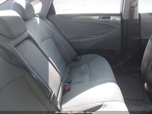 Hyundai SONATA HYBRID 2014 KMHEC4A4XEA114400 Image 8