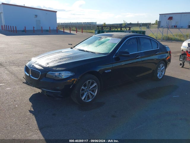 BMW 528i Xdrive 2014 WBA5A7C58ED617758 Image 2