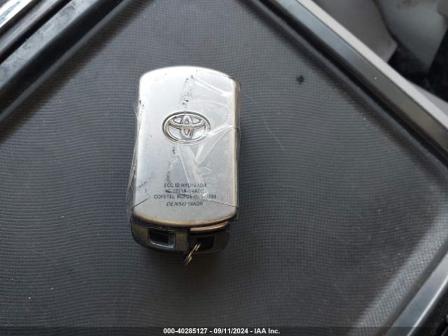 5TDYK3DC3FS621614 Toyota Sienna Xle Premium 8 Passenger