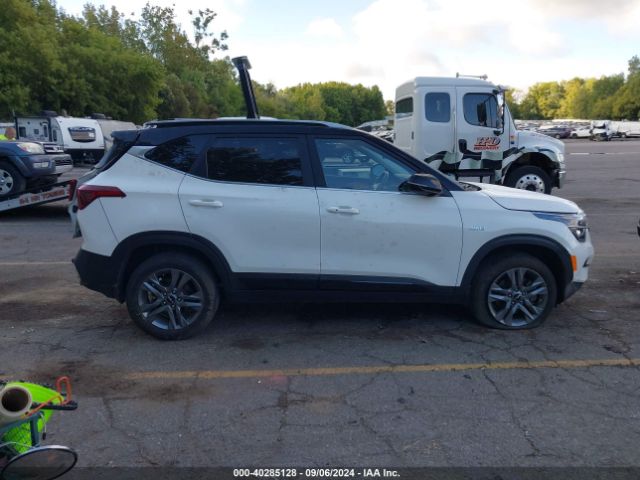 KNDEUCAAXP7447892 KIA SELTOS S
