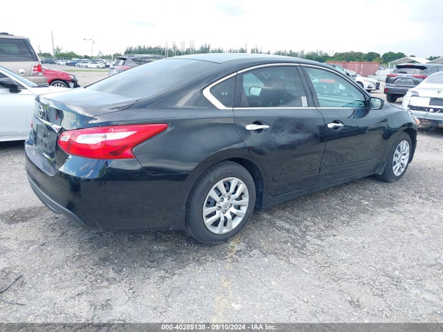 Nissan Altima 2.5 S 2016 1N4AL3AP3GN352131 Image 4