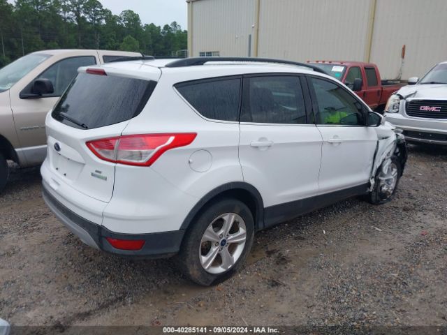 1FMCU0GX6GUC13408 Ford ESCAPE SE