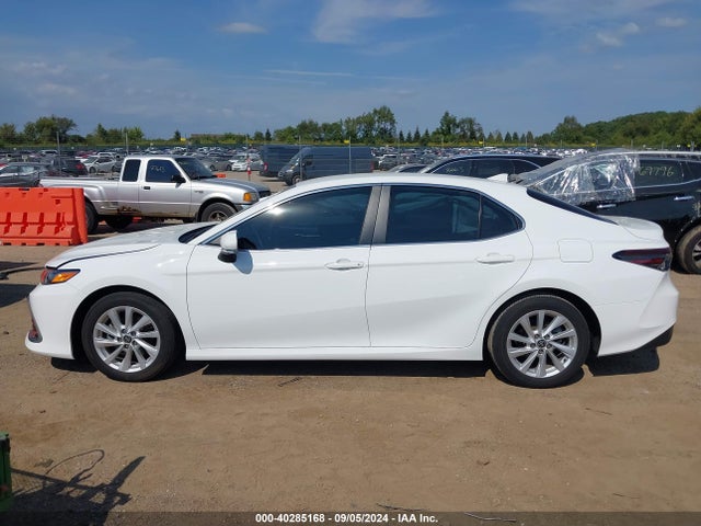 Toyota CAMRY LE 2022 4T1R11AK4NU690695 Image 14
