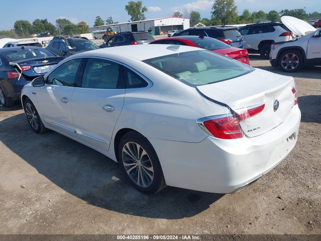 1G4ZN5SSXHU190877 Buick Lacrosse Preferred