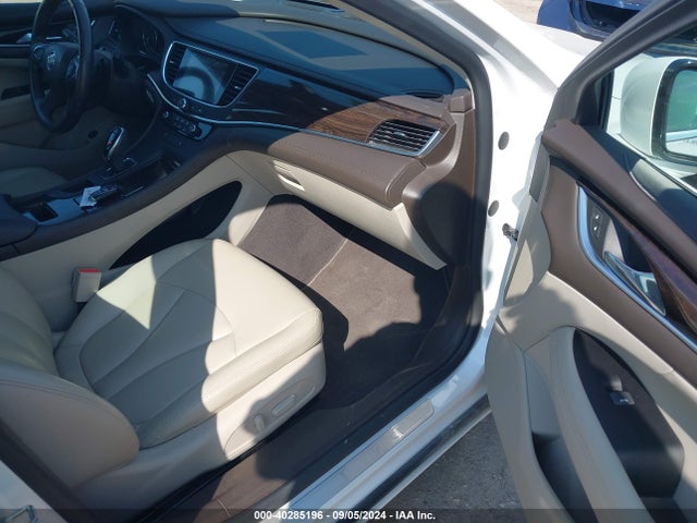 1G4ZN5SSXHU190877 Buick Lacrosse Preferred