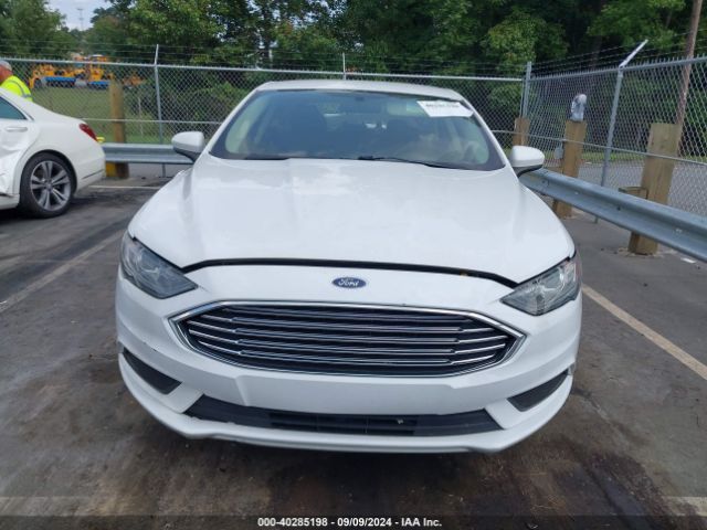3FA6P0H70HR125637 Ford FUSION SE