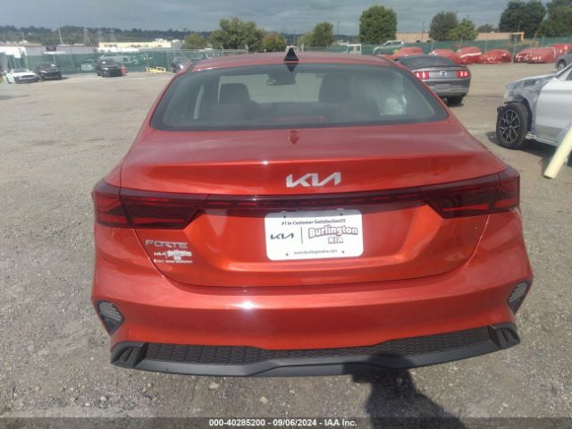 3KPF24AD9RE705588 KIA Forte Lxs