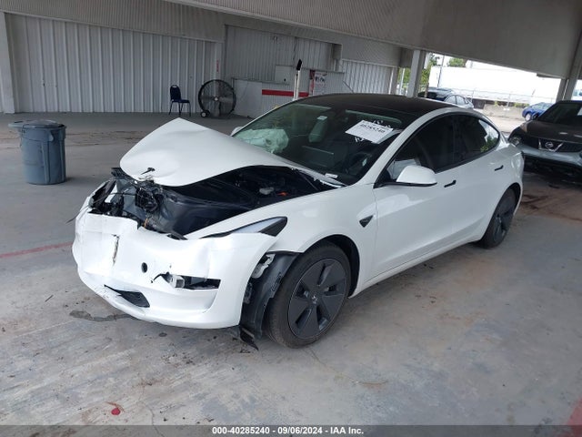 Tesla Model 3 Rear-wheel Drive 2023 5YJ3E1EA3PF647784 Image 2