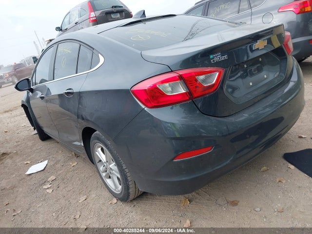 Chevrolet Cruze Lt Auto 2018 1G1BE5SM9J7233402 Image 3