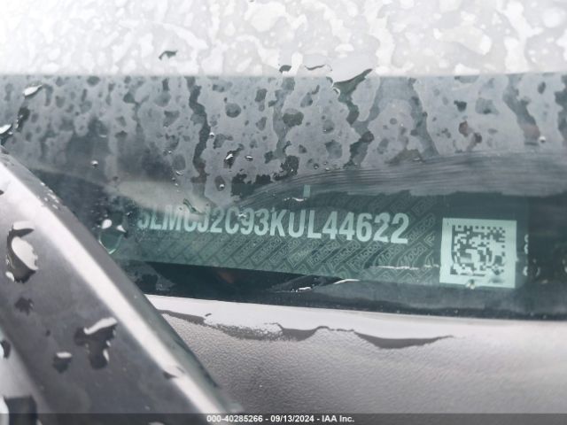 5LMCJ2C93KUL44622 Lincoln MKC SELECT