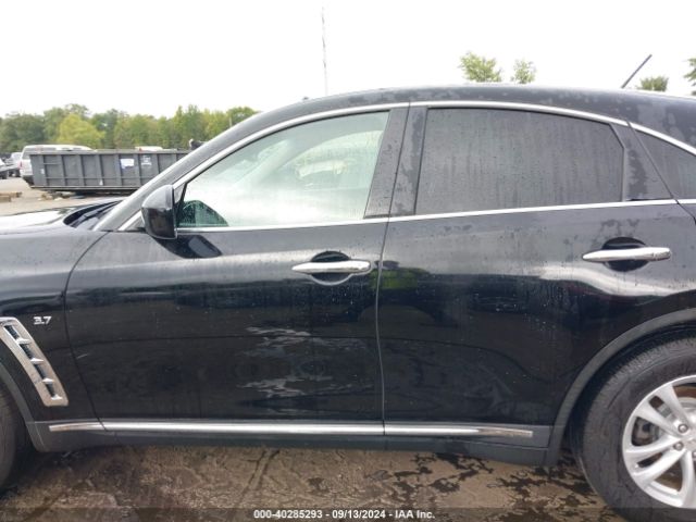 JN8CS1MW6GM753034 Infiniti QX70