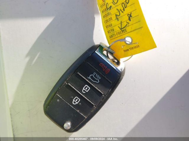 KNDCB3LCXH5052622 KIA NIRO FE