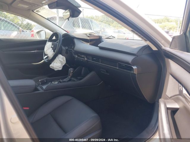 3MZBPABL2NM308953 Mazda Mazda3 Select