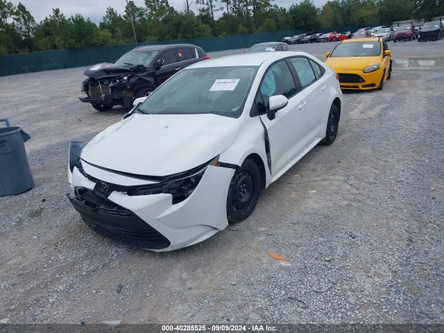 Toyota COROLLA LE 2024 5YFB4MDE8RP193768 Image 2