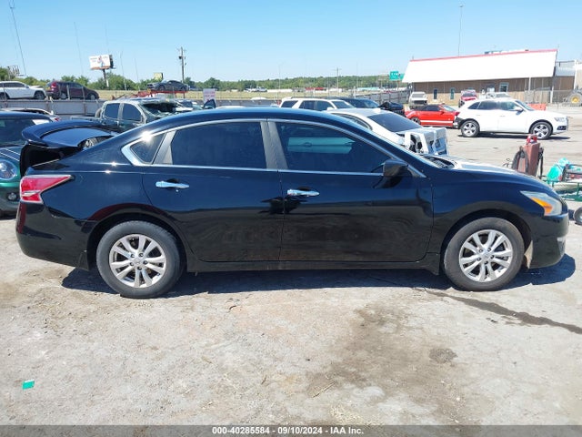 Nissan Altima 2.5 S 2015 1N4AL3AP1FN340588 Image 13