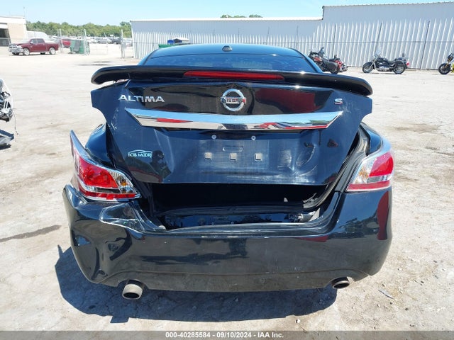 Nissan Altima 2.5 S 2015 1N4AL3AP1FN340588 Image 16
