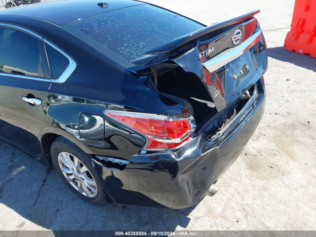 Nissan Altima 2.5 S 2015 1N4AL3AP1FN340588 Image 6