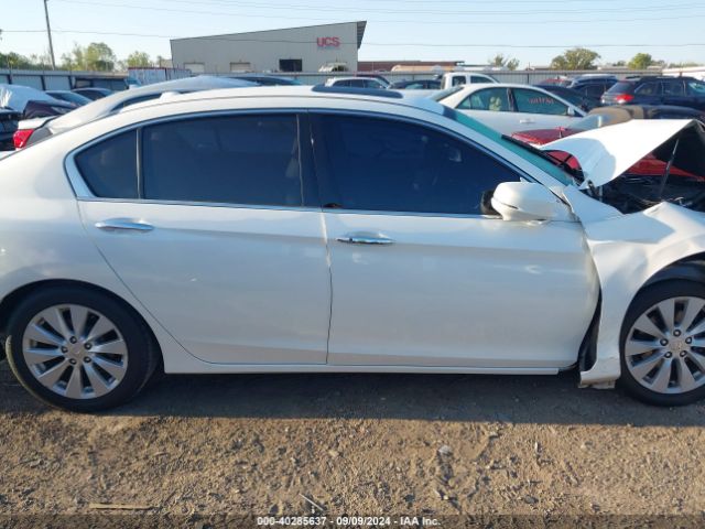 1HGCR3F91FA009854 Honda Accord Touring