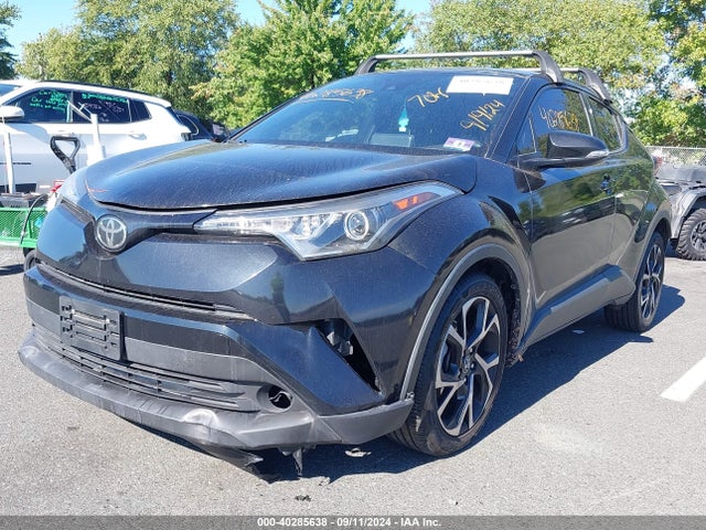 Toyota C-hr Limited 2019 JTNKHMBX7K1027451 Image 2