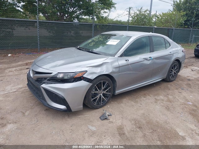 Toyota CAMRY SE 2022 4T1G11AK5NU665604 Image 2