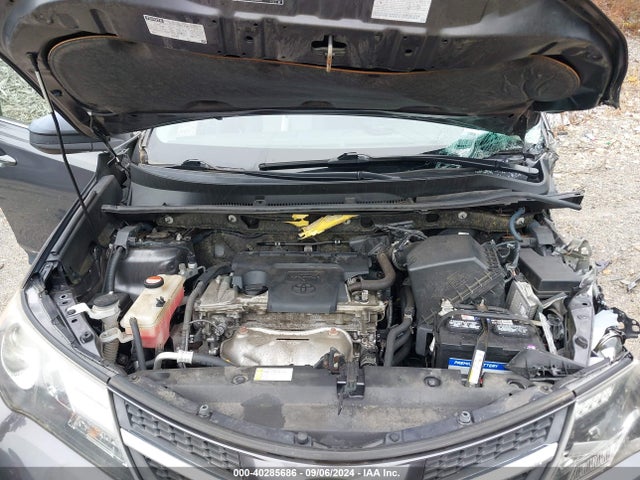 Toyota RAV4 LE 2015 JTMBFREV0FJ046379 Image 10