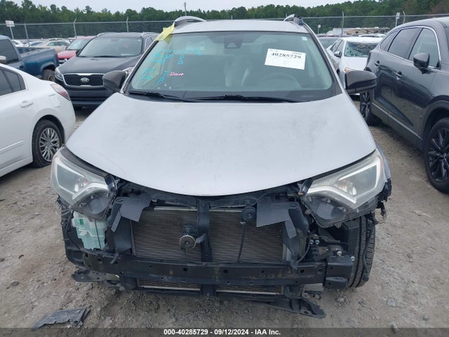 Toyota RAV4 LE 2017 2T3ZFREV8HW320933 Image 13
