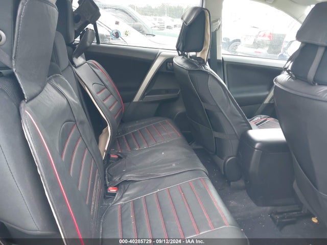 Toyota RAV4 LE 2017 2T3ZFREV8HW320933 Image 8