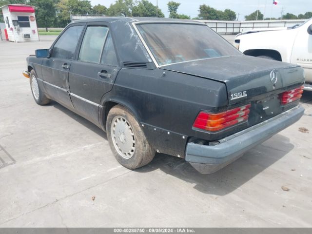 1993 MERCEDES-BENZ 190 WDBDA29D9PG021638 Photo 2